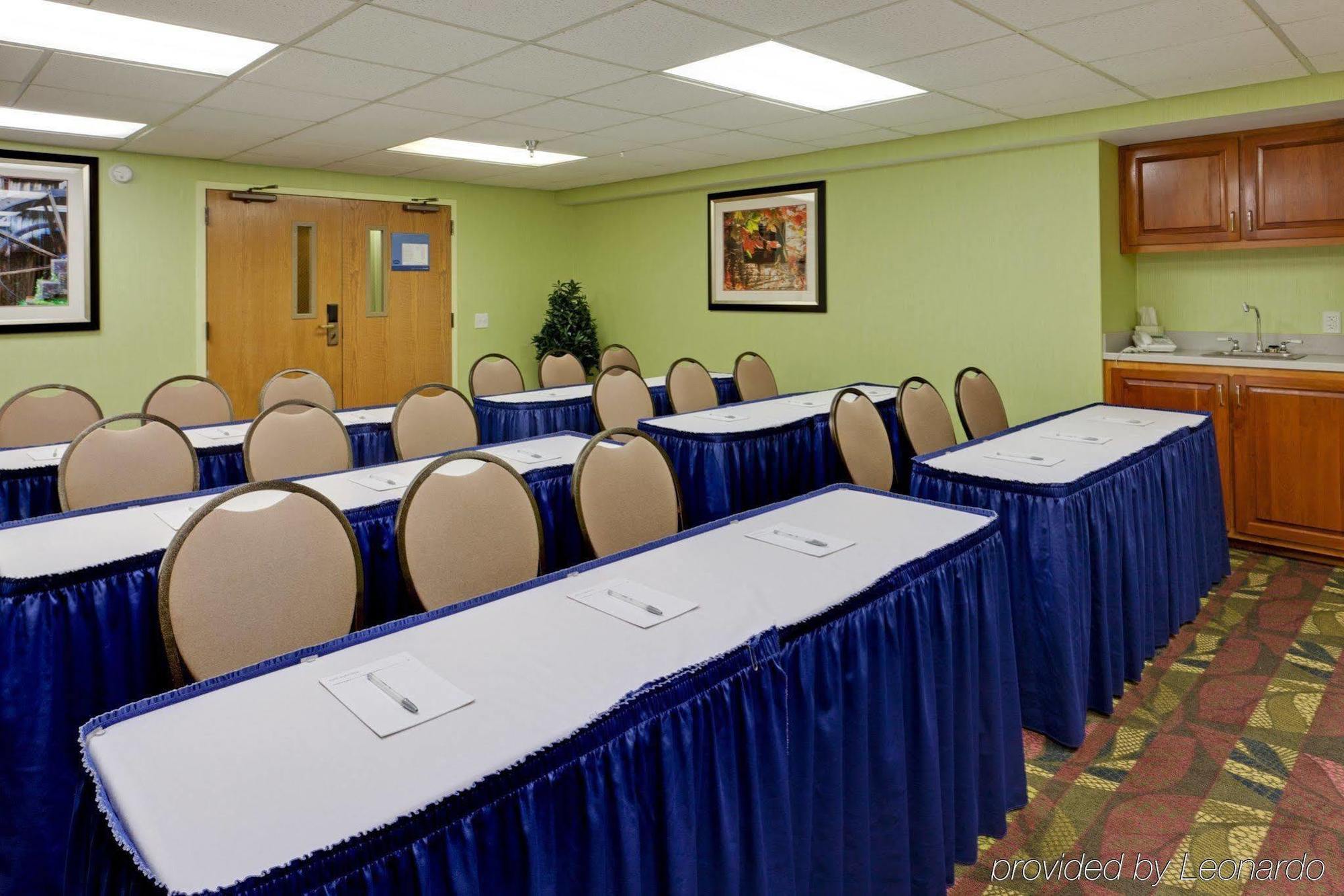 Hampton Inn Harrisonburg - University Üzleti fotó